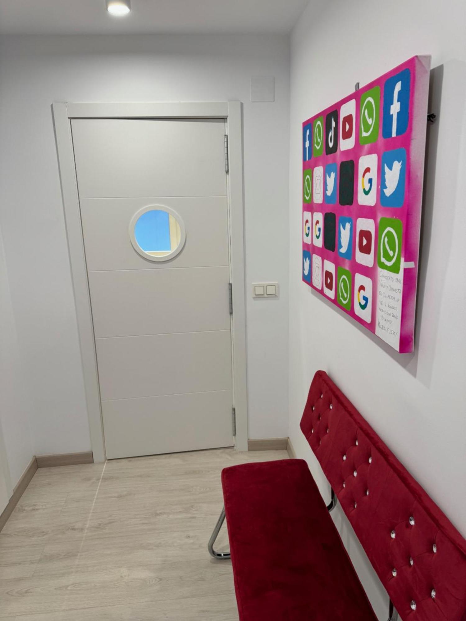 Gallery Princesa Malaga Bagian luar foto